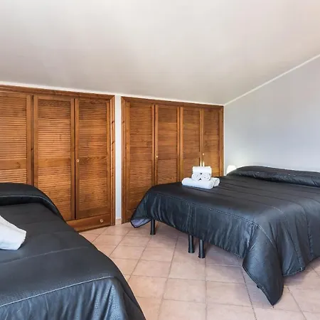 Travelershome Ciampino&morena Gasthof Rom