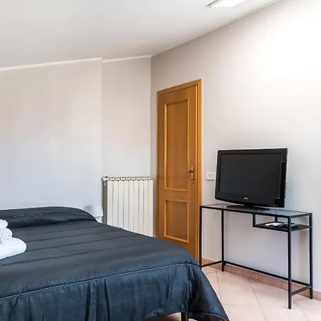 Travelershome Ciampino&morena Gasthof