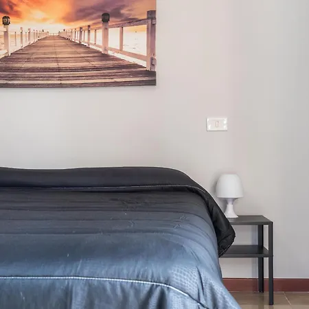 Πανσιόν Travelershome Ciampino&morena *